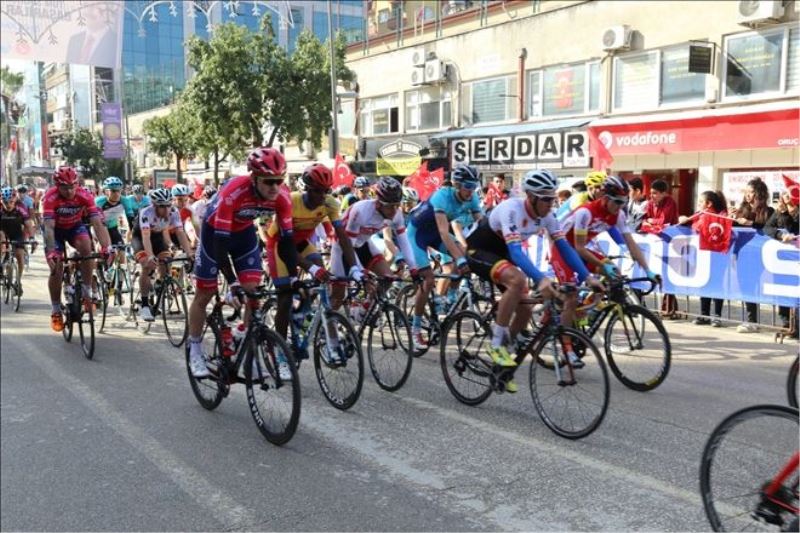 Uluslararası Akdeniz Bisiklet Turu başladı
