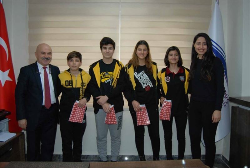 Kolejin sporcuları Antalya yolunda