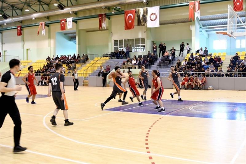 MKÜ´de öğrencilerarası basketbol turnuvası