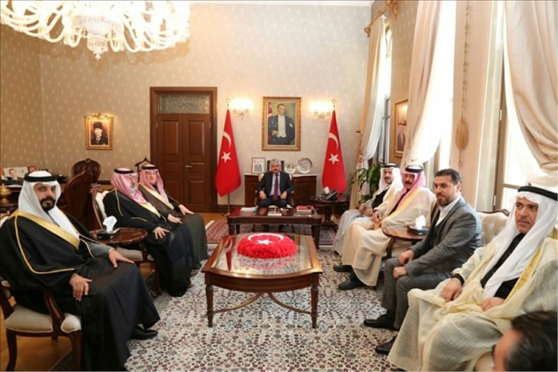 Suriyeli kanaat önderlerinin vali ziyareti
