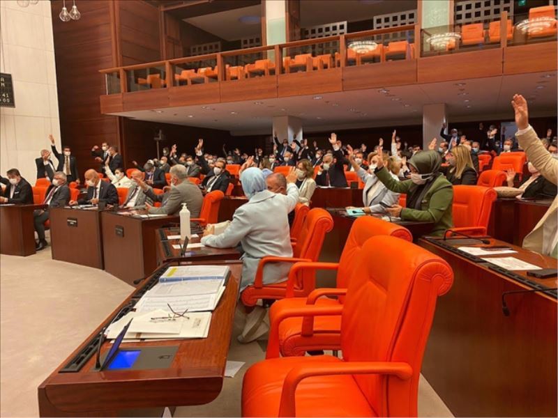 Önerge AKP ve MHP oylarıyla reddedildi