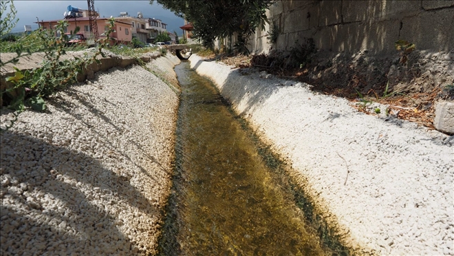 HBB´den 600 metrelik tarımsal sulama kanalı