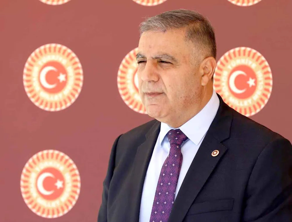 Suriye görüntülerini bakan yardımcısıyla görüştü