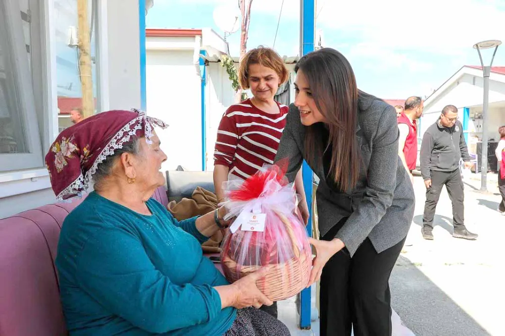 Konteyner ketteki kadınlara 