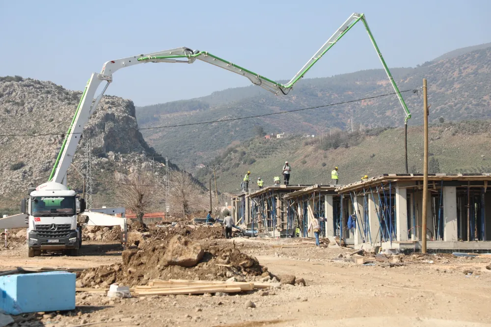 HBB, 55 köy konutunu bakanlığa devredecek