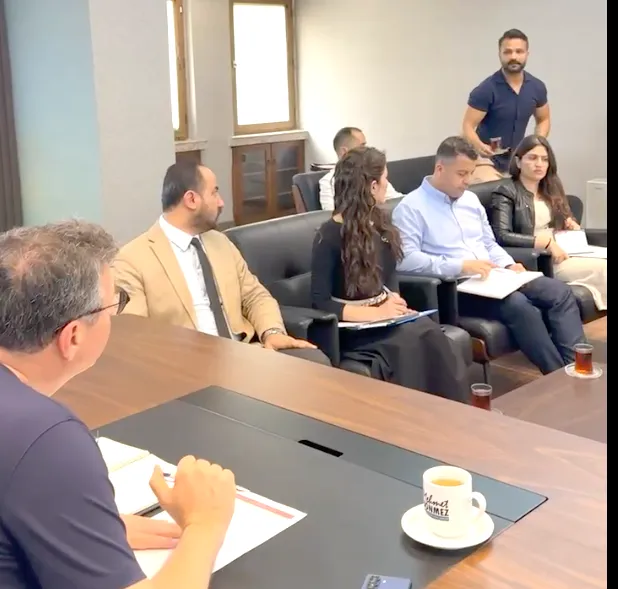 Dönmez projeleri değerlendirdi