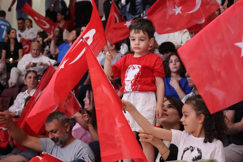 19 Mayıs kutlandı
